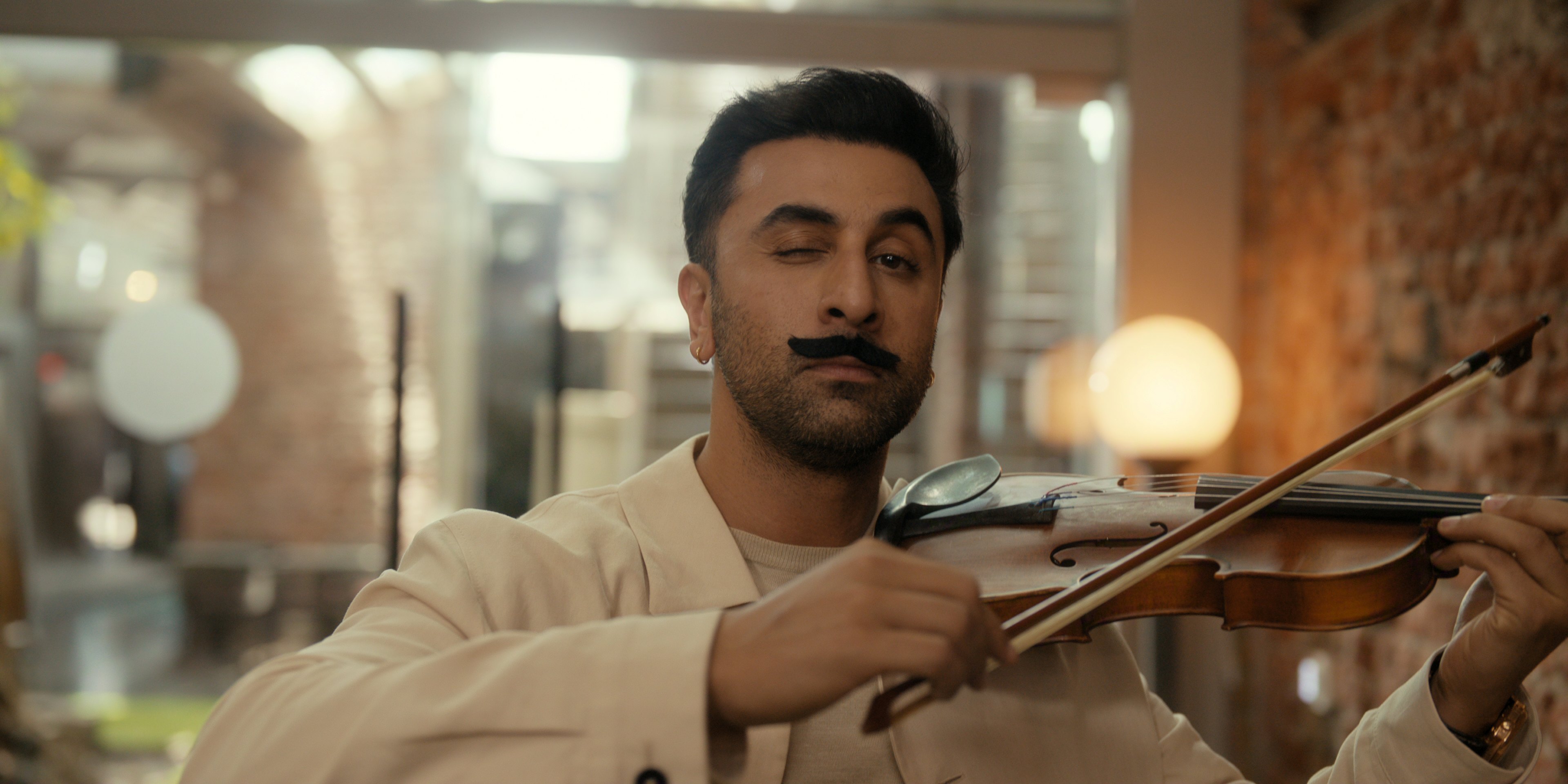 Ranbir Kapoor Dining With The Kapoors