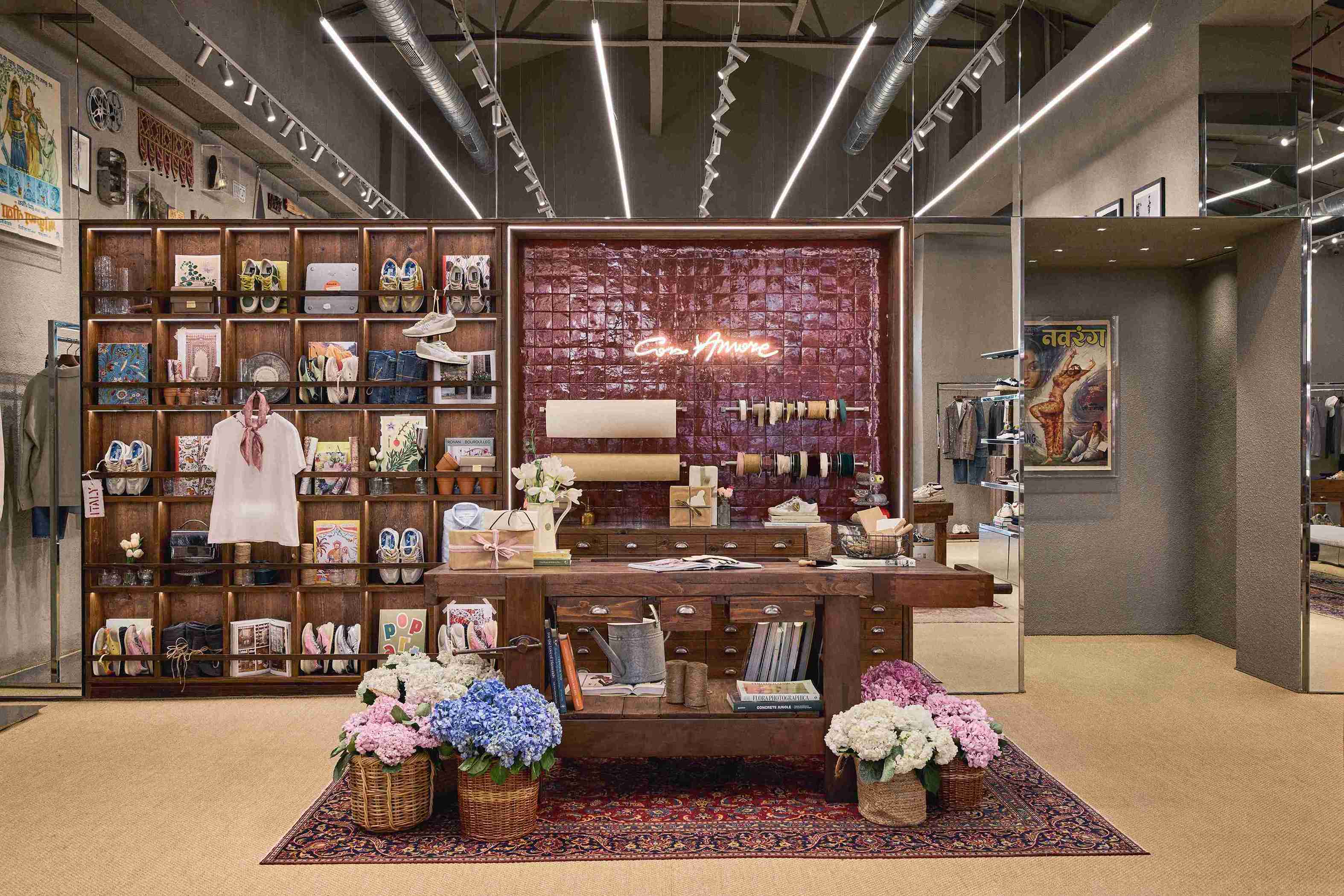 Golden Goose Mumbai_Phoenix Palladium (5)_2_11zon