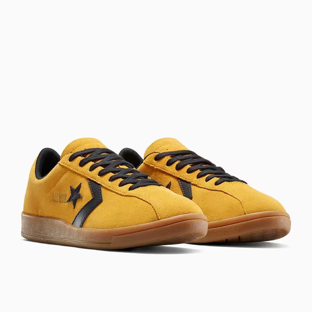 Converse All-Star Classic Suede Trainer