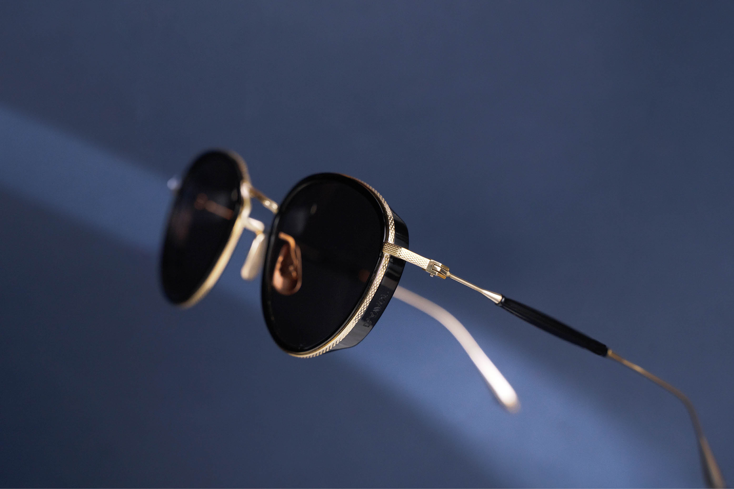 Shah Rukh Khan Aryan Khan D'YAVOL X