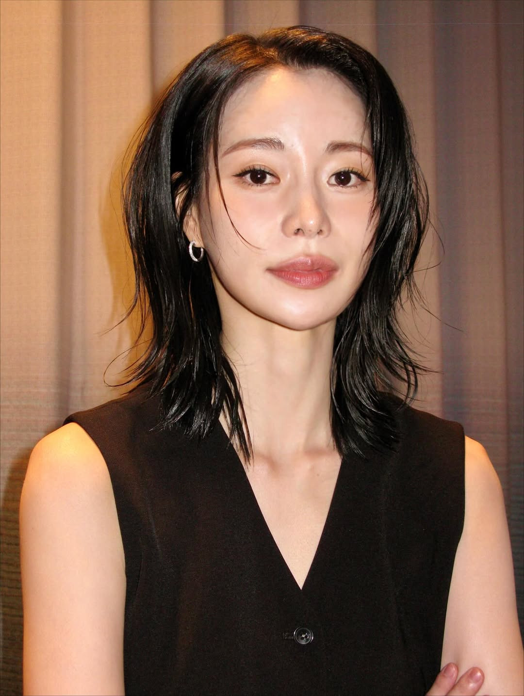 02202928-lim-ji-yeon_cover_1080x1435