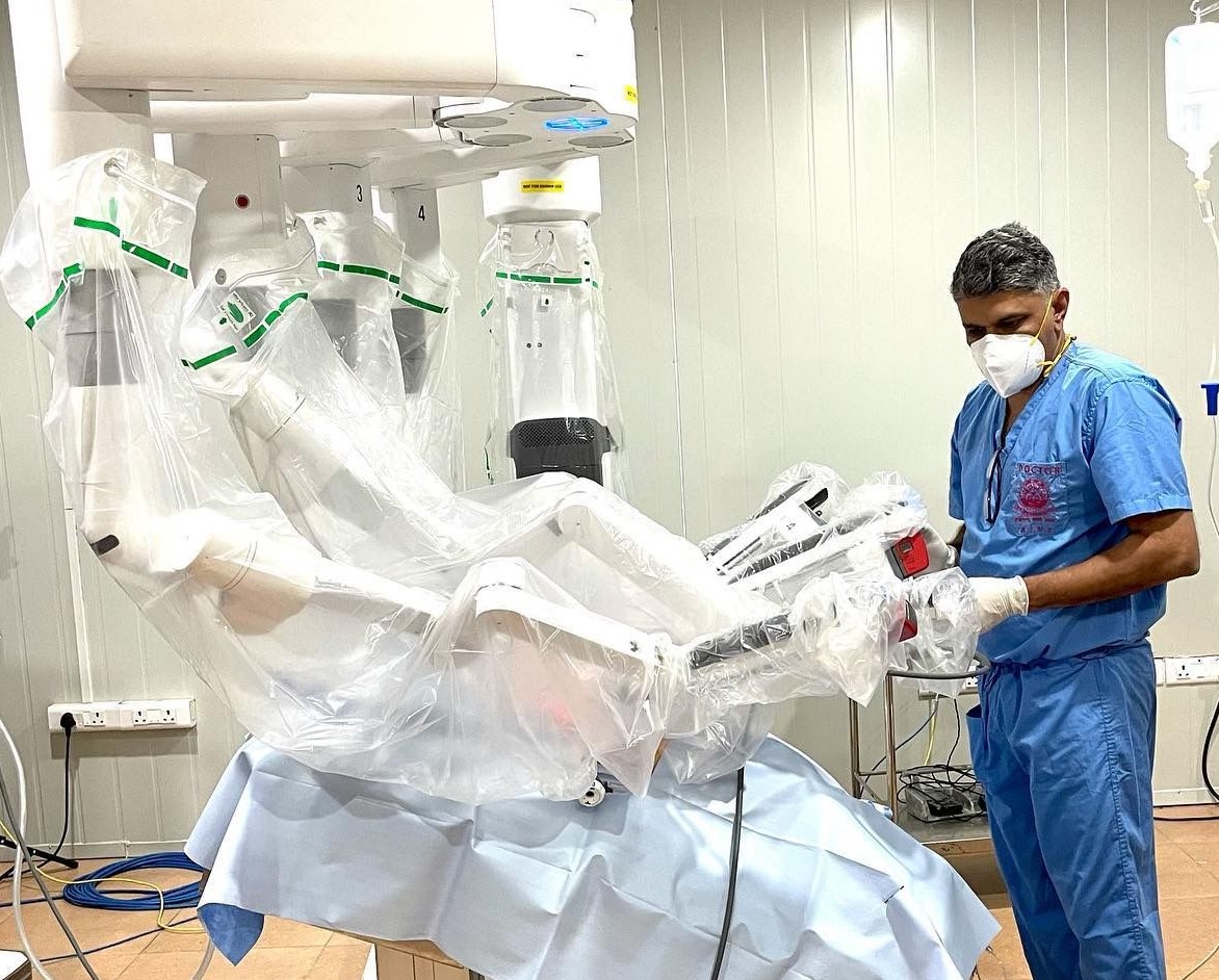 dr. muffazal lakdawala laproscopy