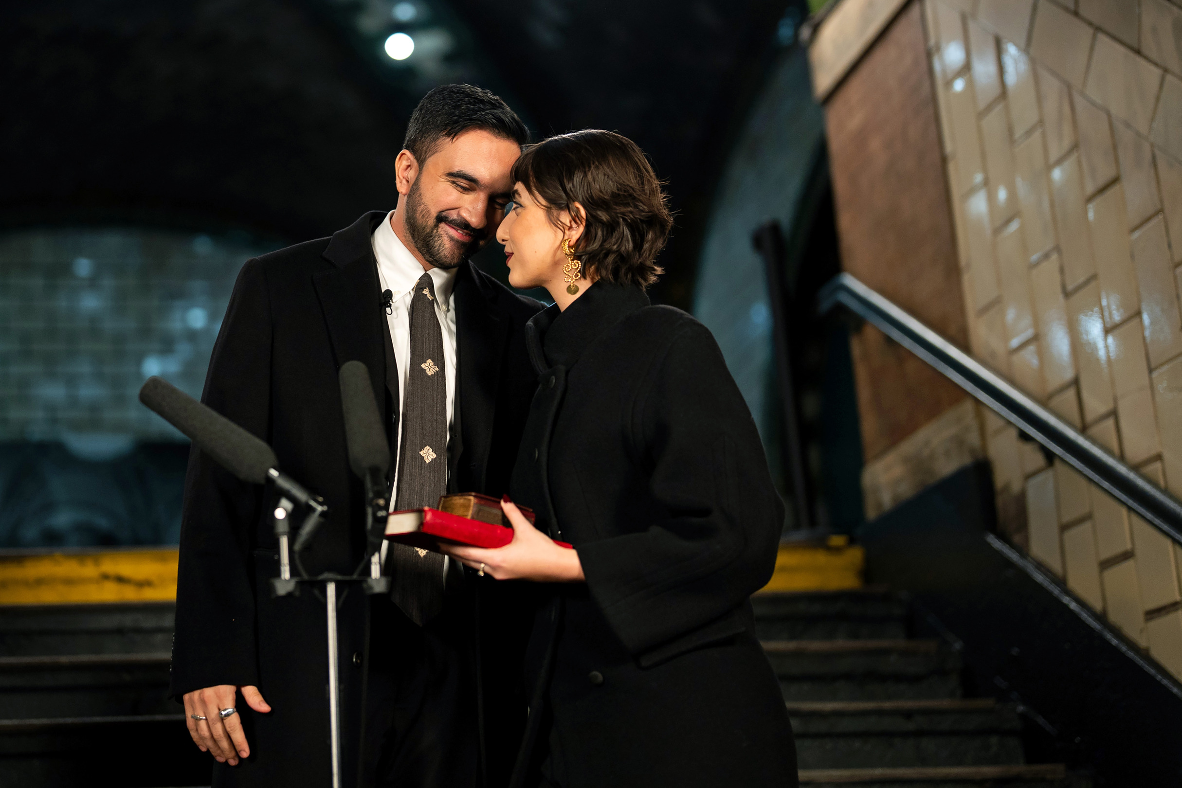 Zohran Mamdani Kartik Research Tie