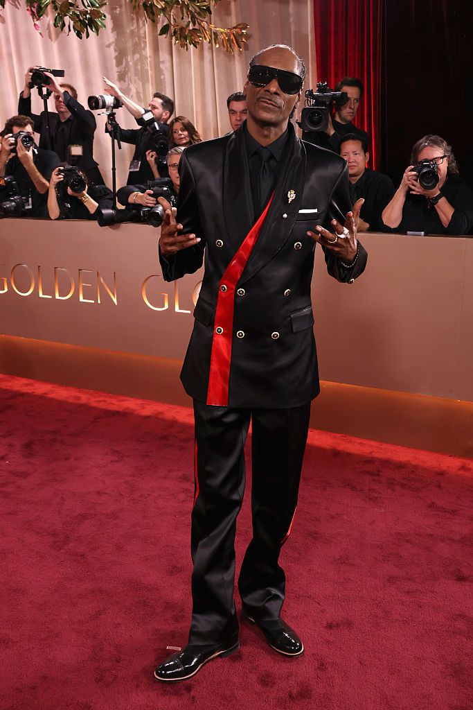 Snoop Dogg Golden Globes 2026 Red Carpet Look