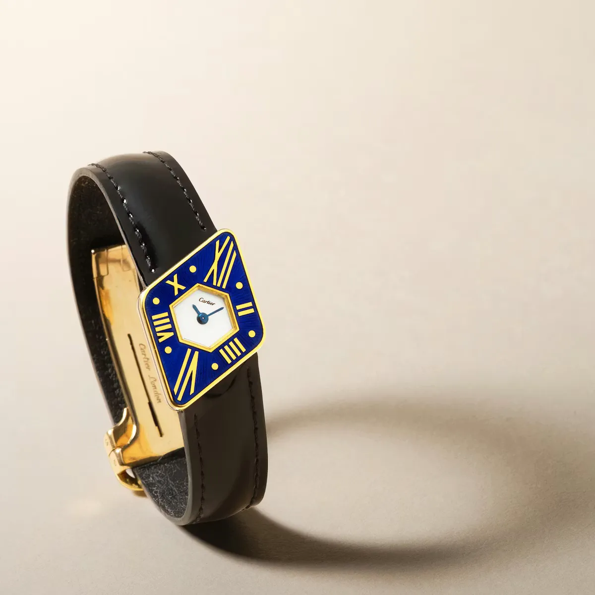 Cartier Tank Asymétrique (Parallélogramme), London