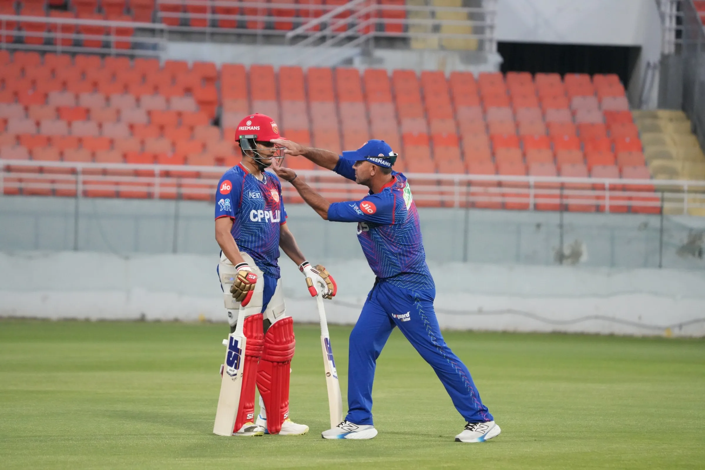 Ricky Ponting during a chat with Priyansh Arya