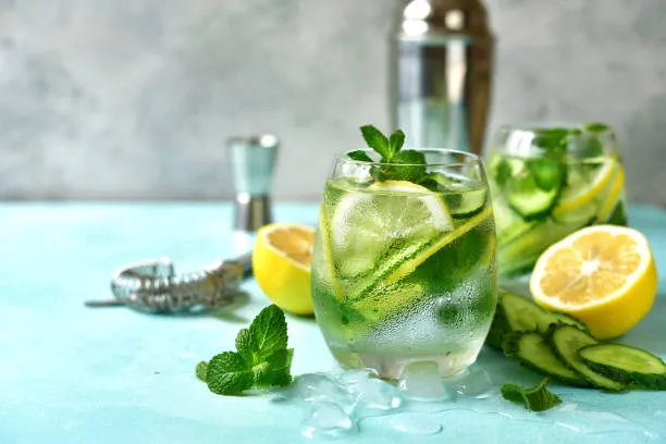 Cucumber Mint Spritzer virgin cocktails