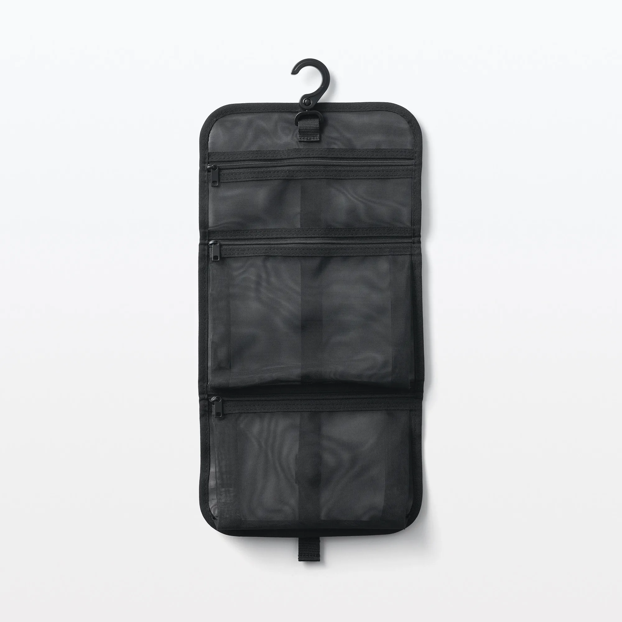 Muji Nylon Mesh Hanging Toiletry Case