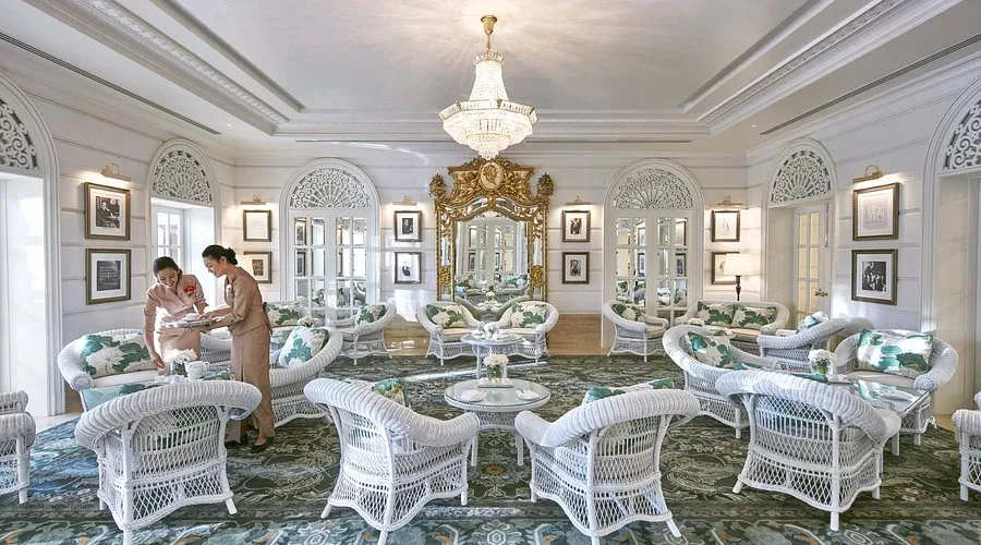 summer hotels to escape the crowd